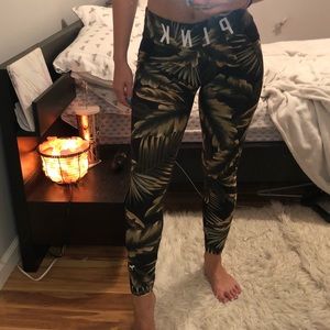 VS pink leaf print criss cross legging work out